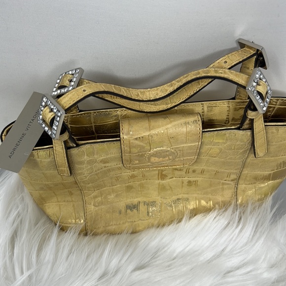 Adrienne Vittadini Croc embossed Mini Purse Magnetic Closure - Picture 2 of 10